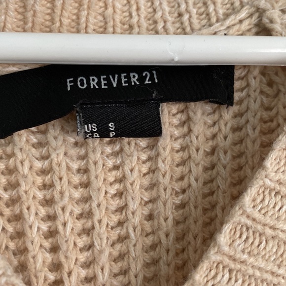 Knit sweater - Picture 4 of 5